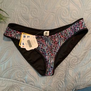 NWT Fabletics Bajan reversible bikini bottoms